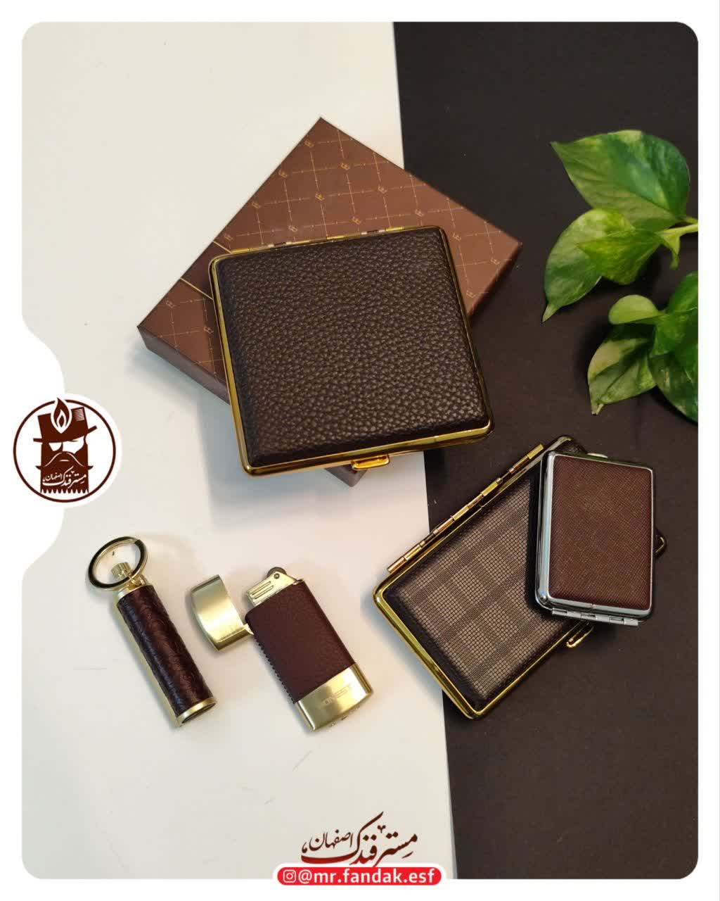 کیف سیگار گوپای چرم کلاسیک پایه بلند کیف سیگار گوپای چرم کلاسیک پایه بلند