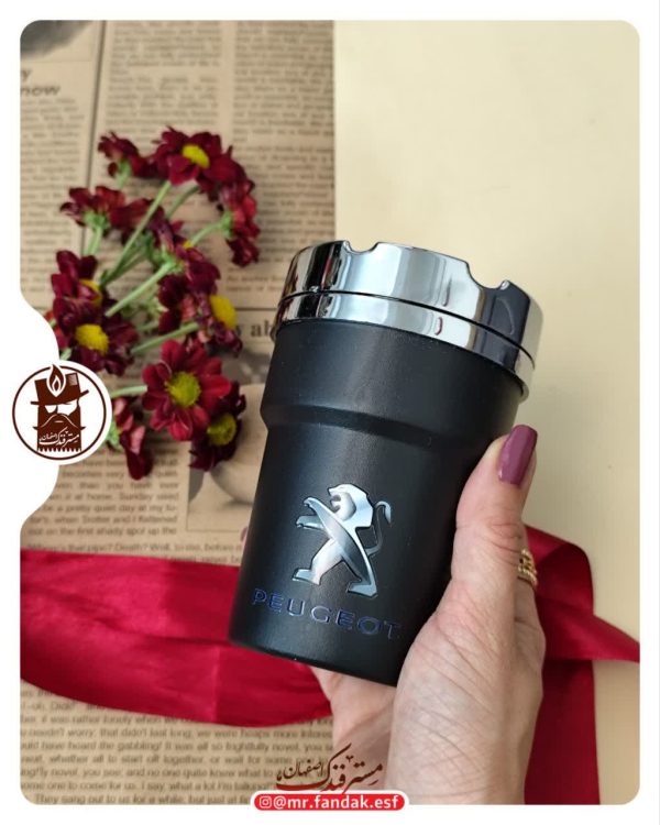زیرسیگاری طرح لیوانی