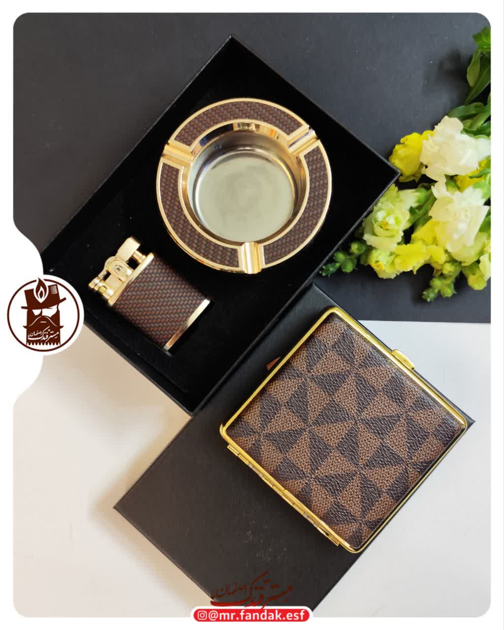 photo22166926ست فندک شعله رنگی و زیرسیگاری کادویی 307884 ست فندک شعله رنگی و زیرسیگاری کادویی 307