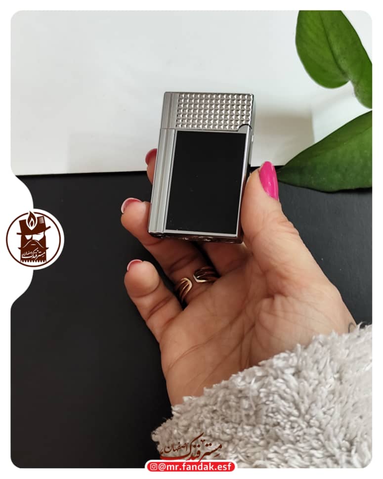 فندک بغل زن دروی derui لاین دو نقره ای فندک بغل زن دروی derui لاین دو نقره ای